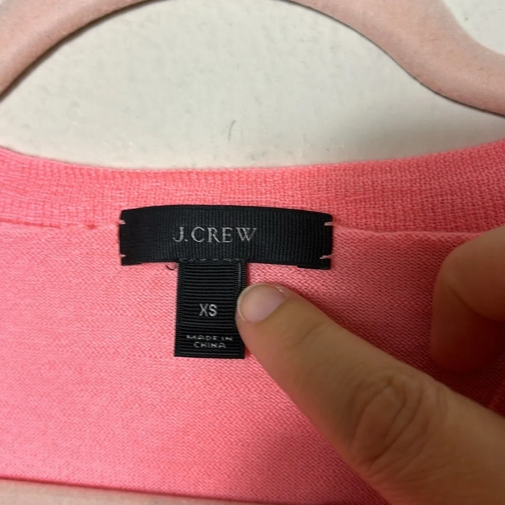 J. Crew 100% Merino Wool V-Neck Lightweight Pullover Sweater size XS